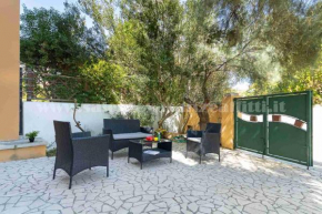 villino Nicole, 150m spiaggia Baia Verde 6 posti